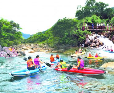 Tour Du Lịch Bà Nà – Huế – Phong Nha Trong 3 Ngày 2 Đêm